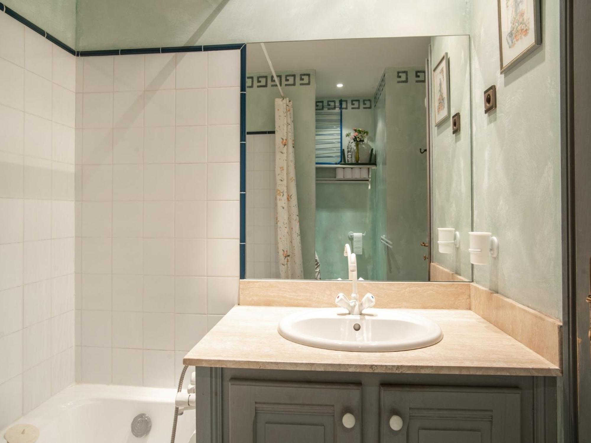 Cozy Apartment With Swimming Pool Terrace Garden Parking Montbrun-les-Bains Extérieur photo